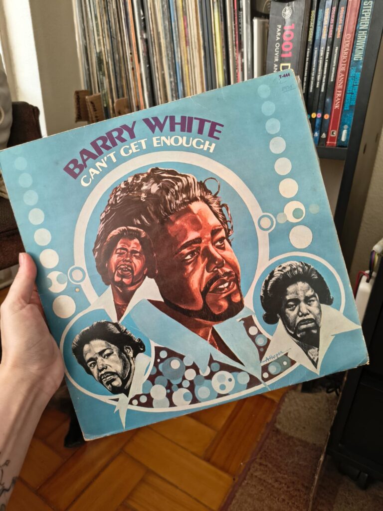 BARRY WHITE – CAN’T GET ENOUGH (1974)