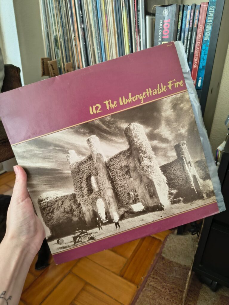 U2 – THE UNFORGETTABLE FIRE (1984)